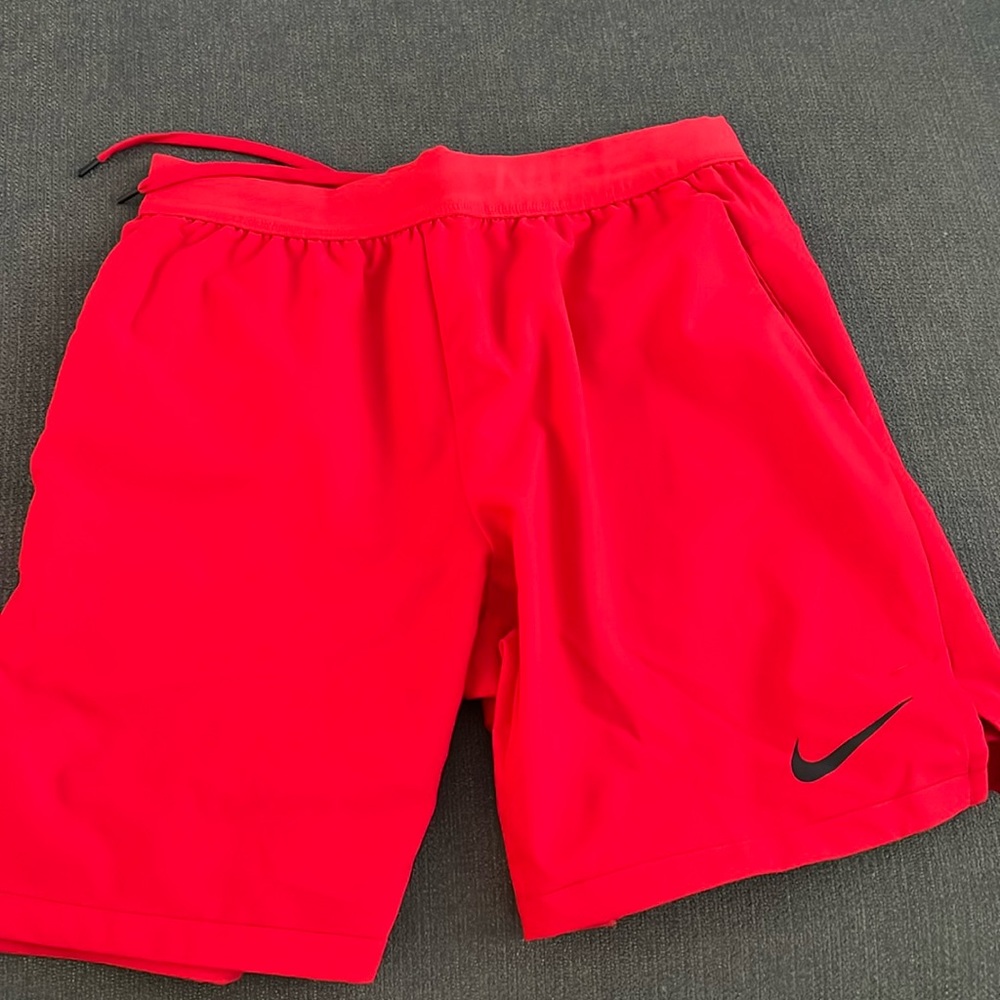 Nike Pro Shorts Red size medium